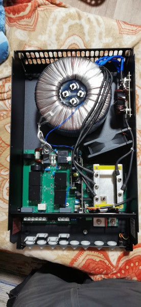 MP2 5000VA chladič + ventilátor