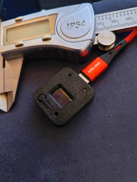 3D box pro esp32 c3 disp.jpg