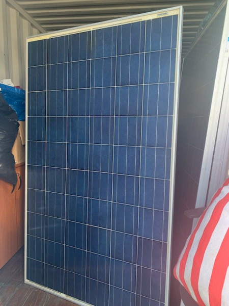 panel Canadian CS6P-235P.jpeg