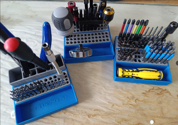 Bitová krabička.jpg